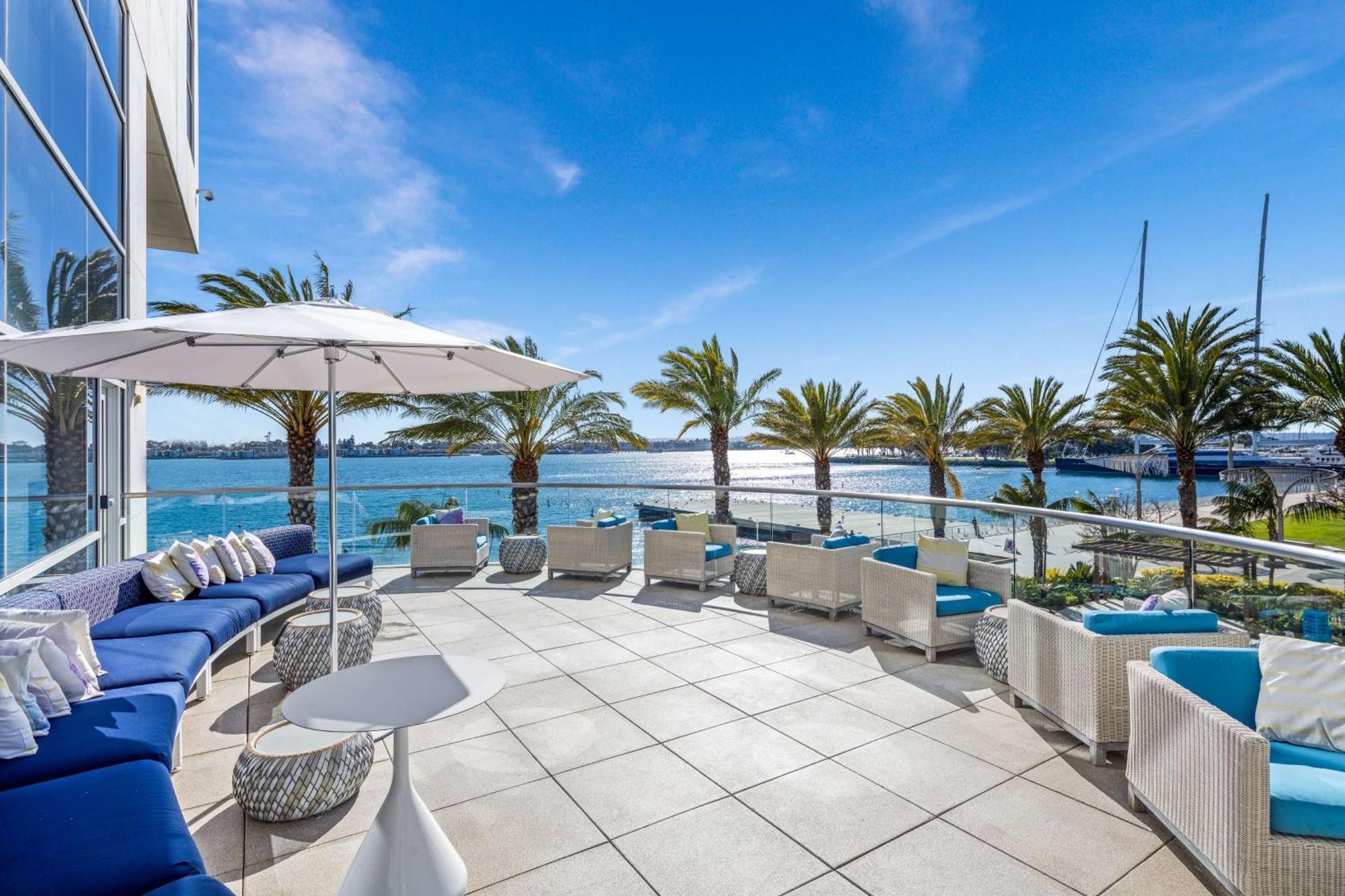 Hilton San Diego Bayfront Exterior photo